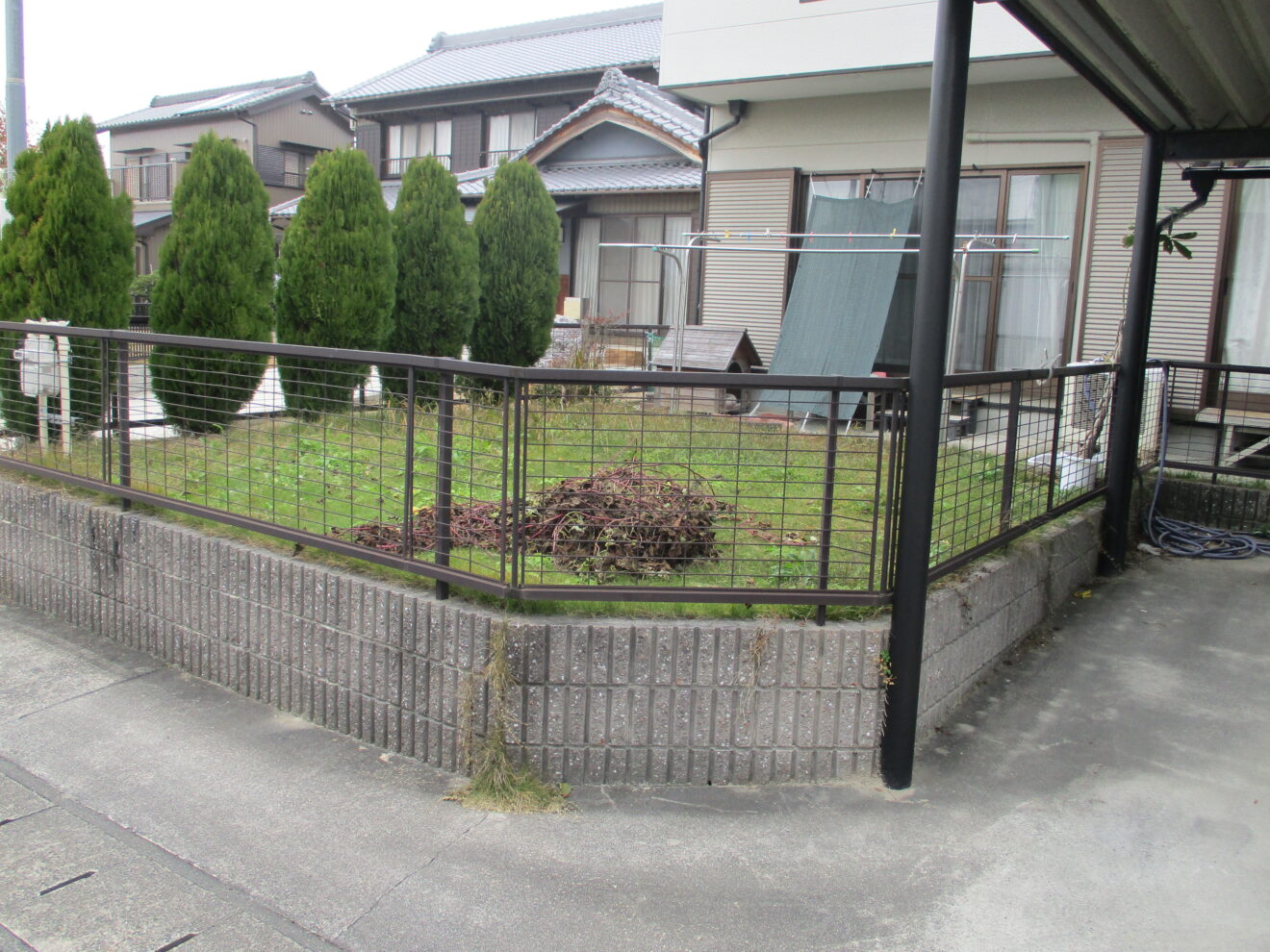 写真：リフォーム前の庭