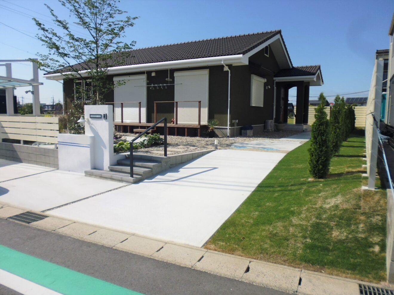 写真：外構全景 - 福田造園の施行事例（愛知県豊田市）