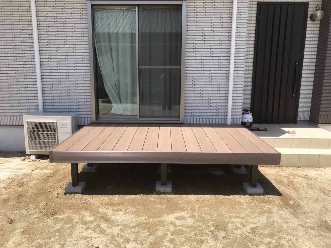 写真：ウッドデッキ施工後の庭01 - 福田造園の施行事例（愛知県豊田市）