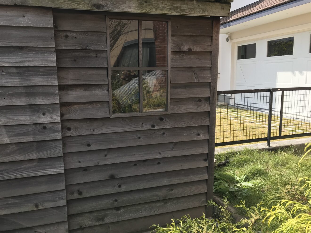 写真：物置小屋