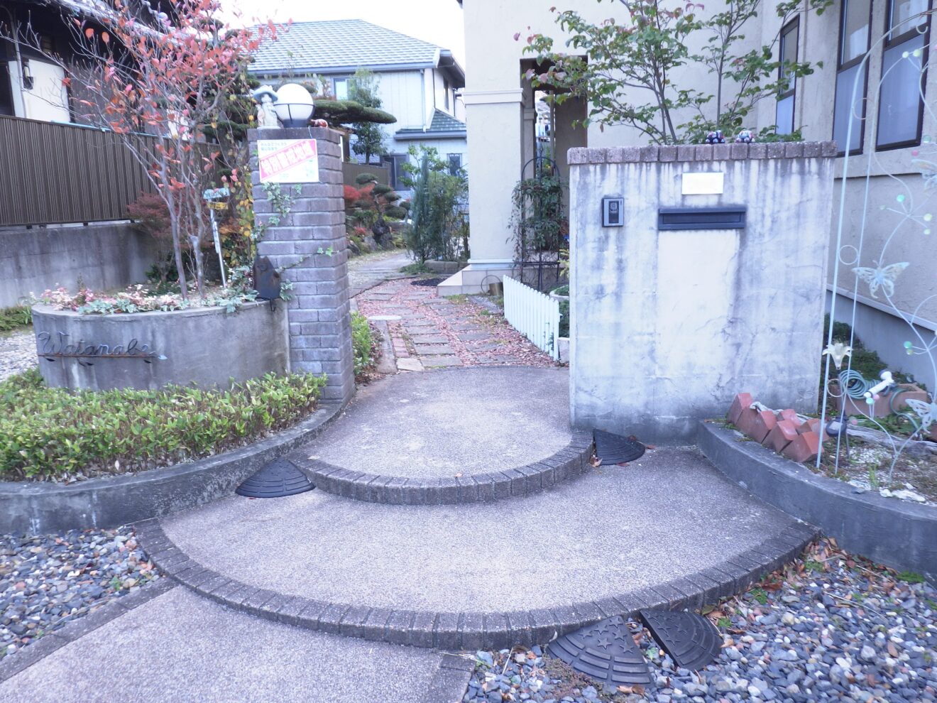 写真：門塀周り
