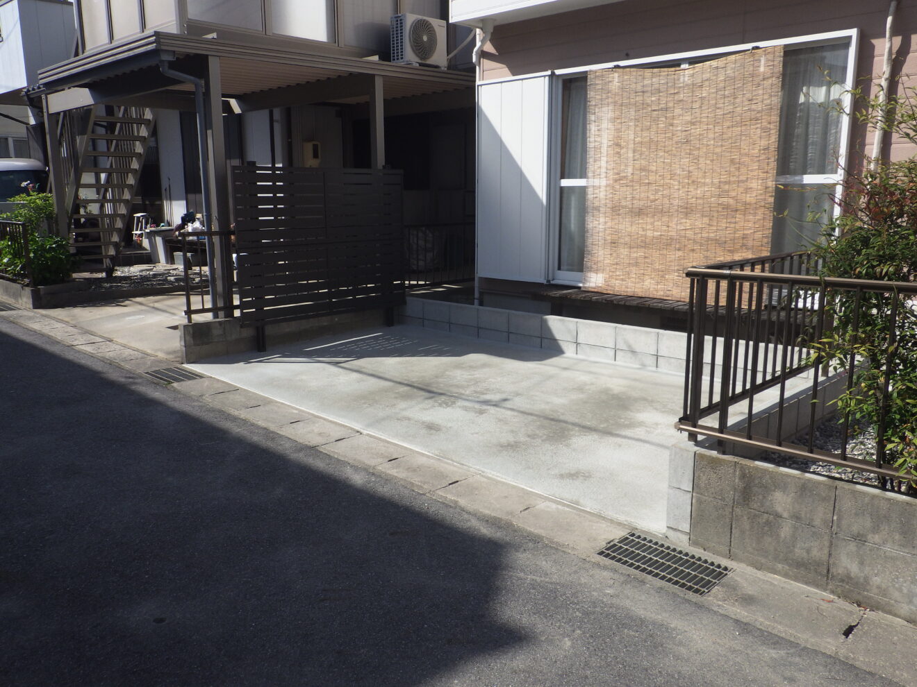 写真：リフォーム後の駐車場01 - 福田造園の施行事例（愛知県岡崎市）