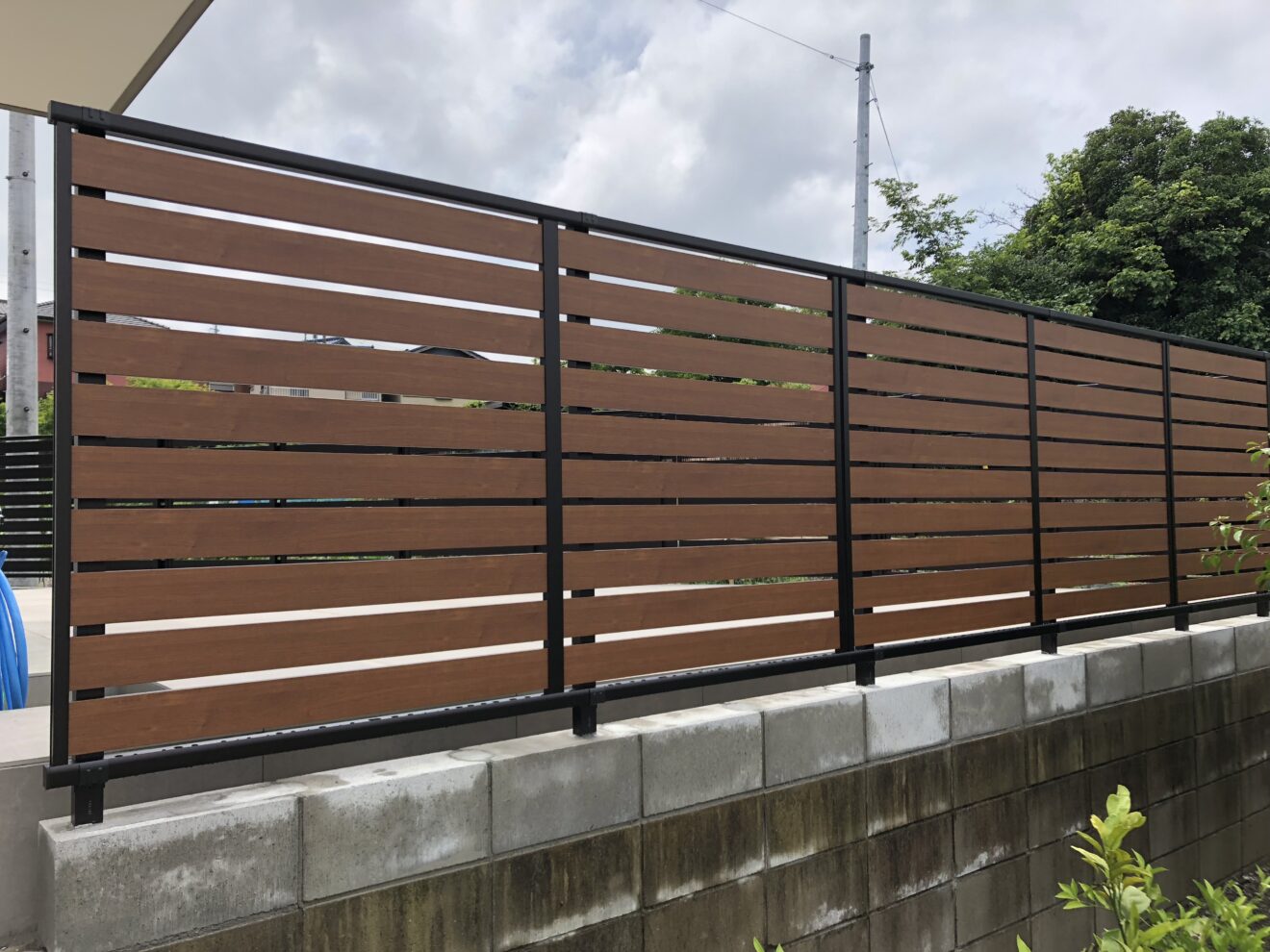 写真：リフォーム後のフェンス01 - 福田造園の施行事例（愛知県岡崎市）