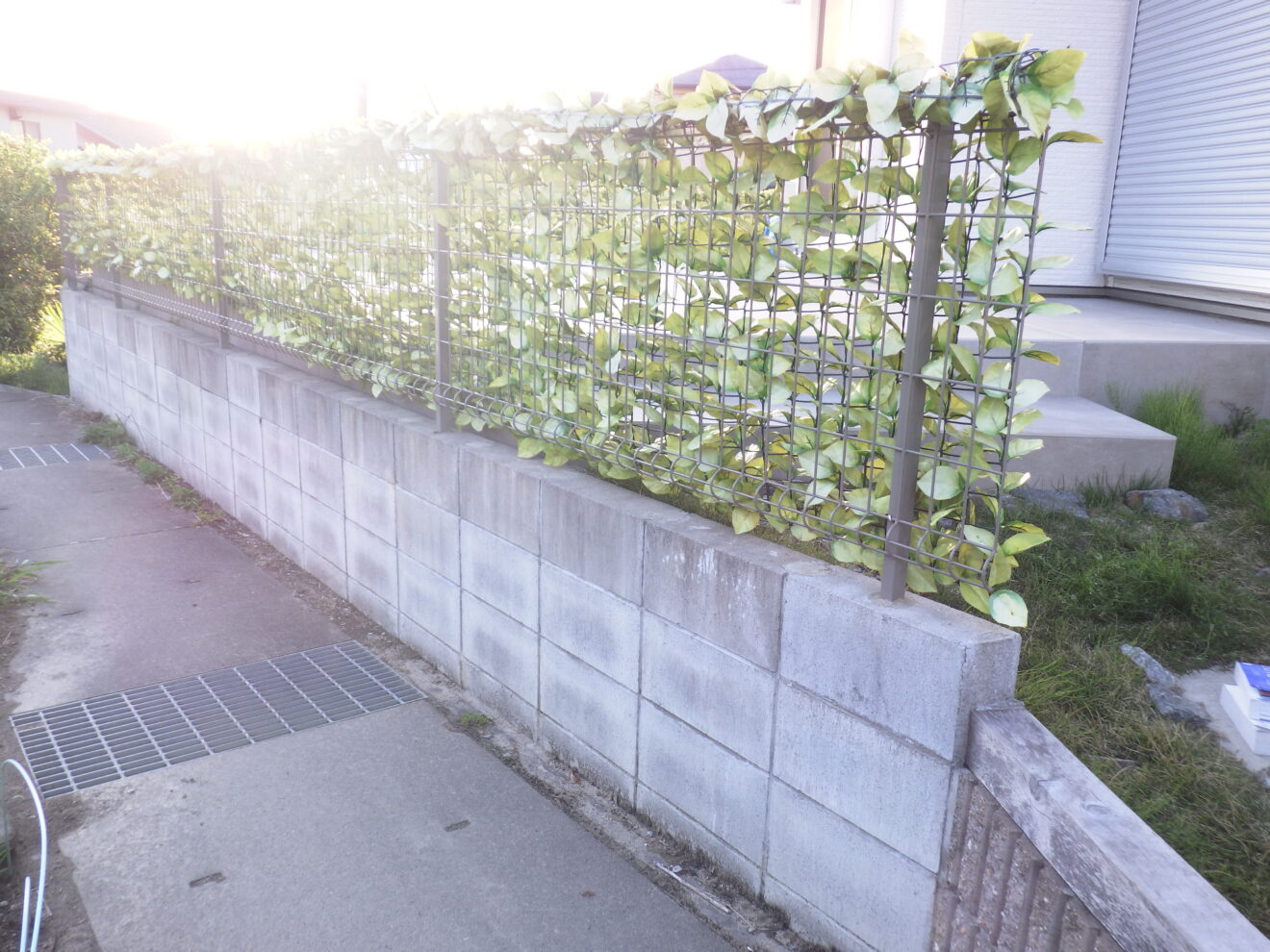 写真：リフォーム前のフェンス01 - 福田造園の施行事例（愛知県岡崎市）