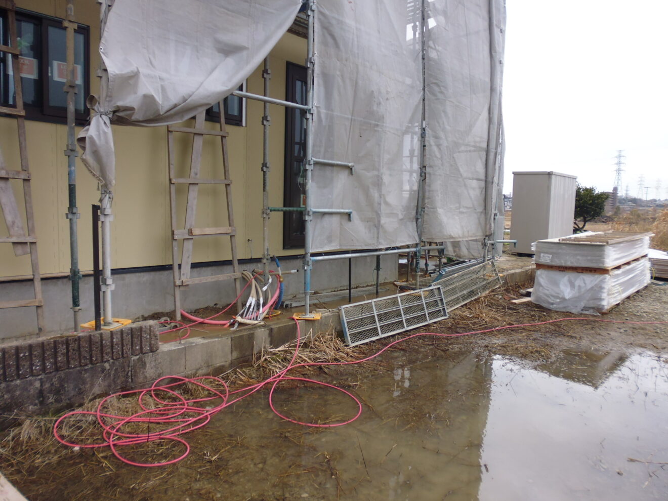 写真：ウッドデッキ施工前の庭 - 福田造園の施行事例（愛知県豊田市）