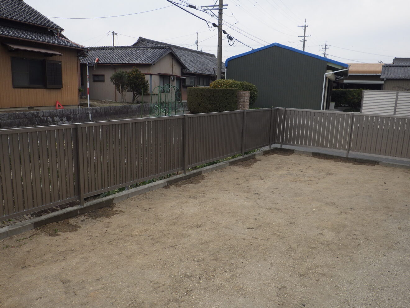 写真：フェンス施工後の庭02 - 福田造園の施行事例（愛知県岡崎市）