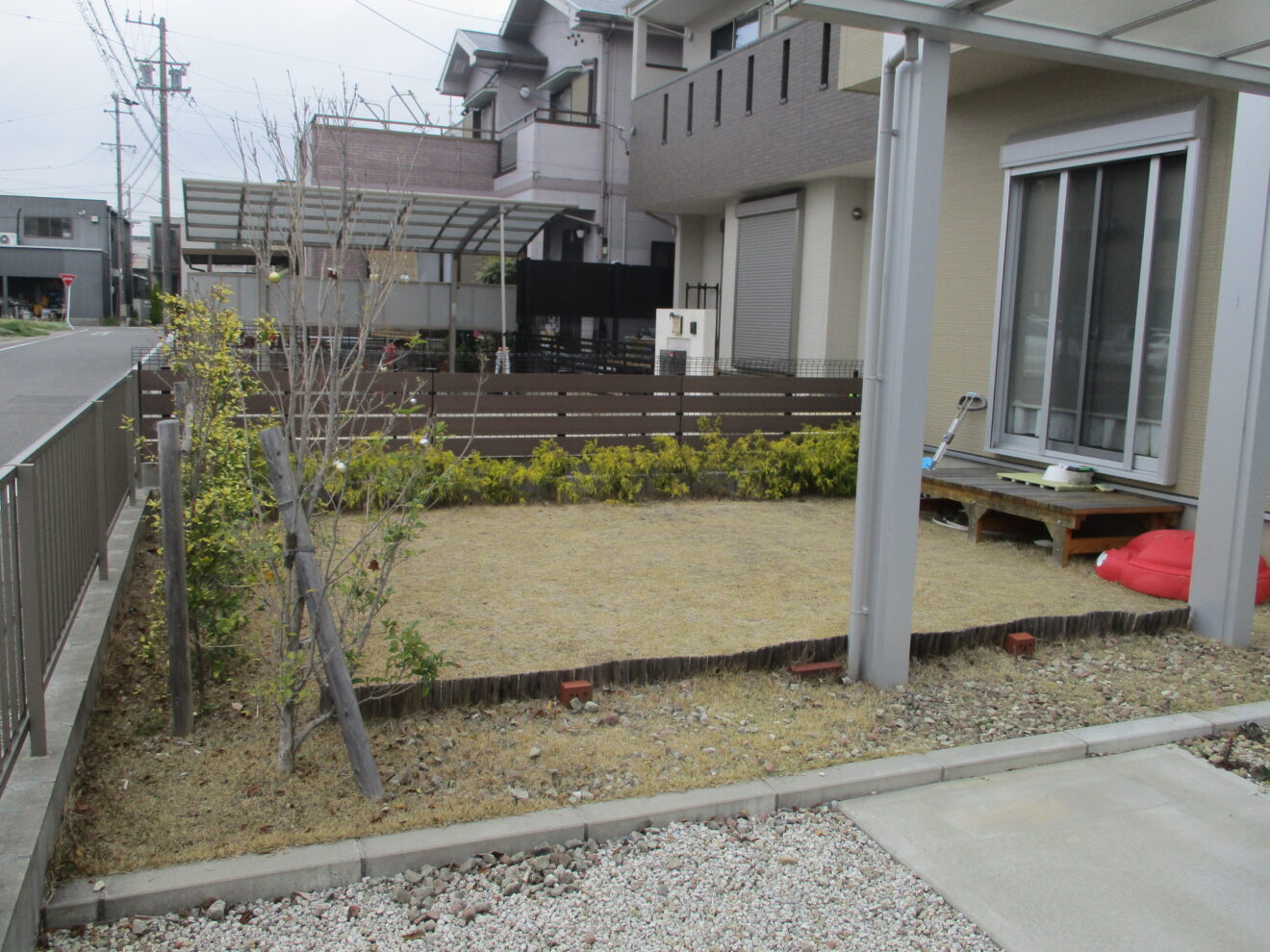 写真：ウッドデッキ施工前