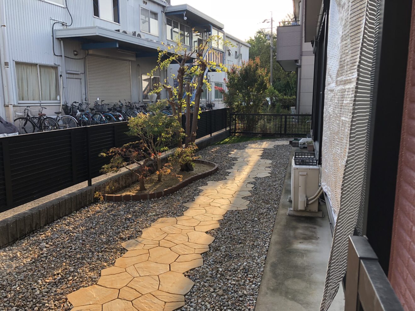 写真：リフォーム後の庭02