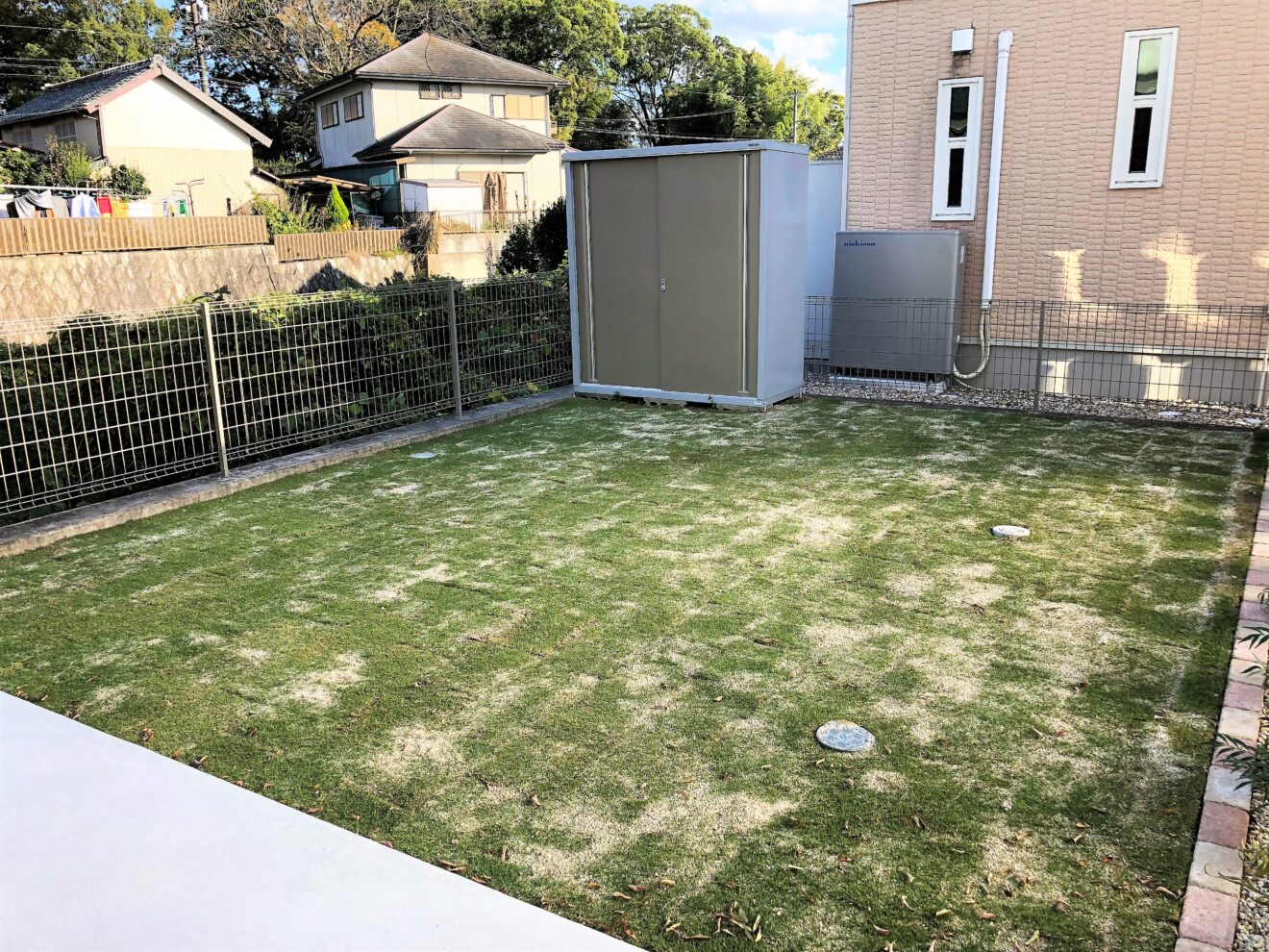 写真：天然芝施工後の庭 - 福田造園の施行事例（愛知県豊田市）