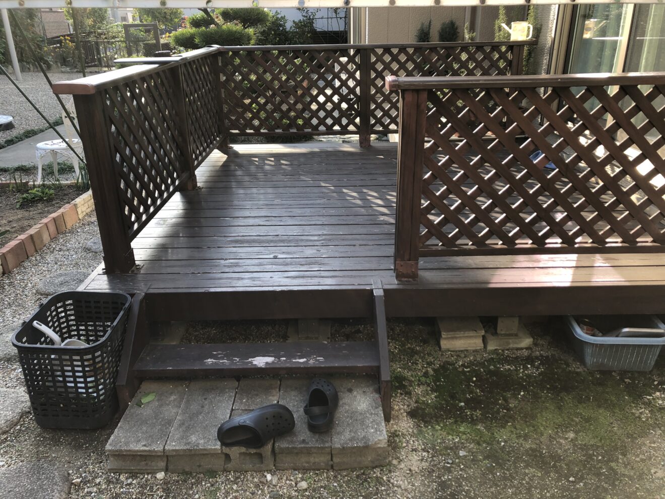 写真：リフォーム前のウッドデッキ02