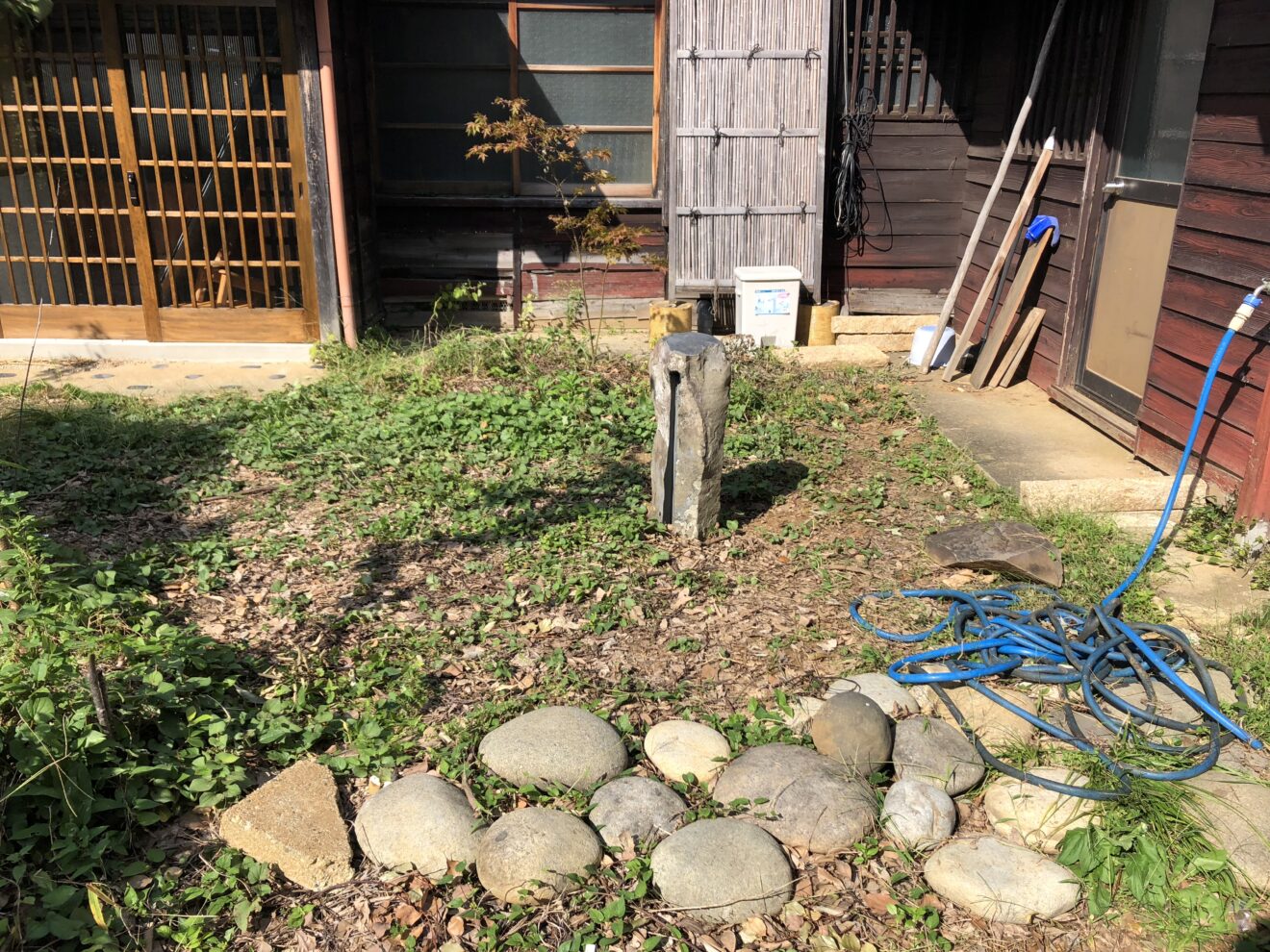 写真：リフォーム前の庭