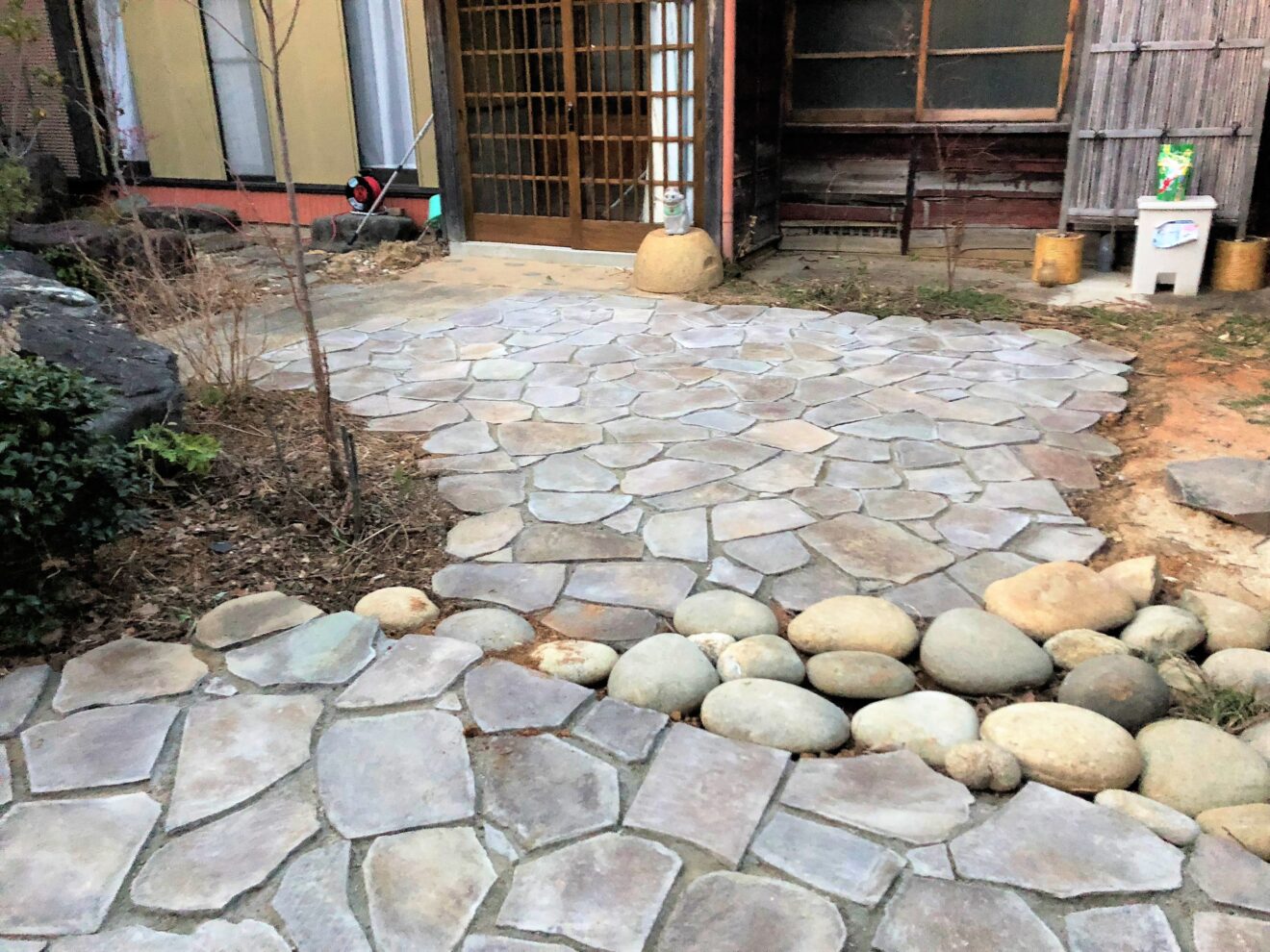 写真：リフォーム後の庭