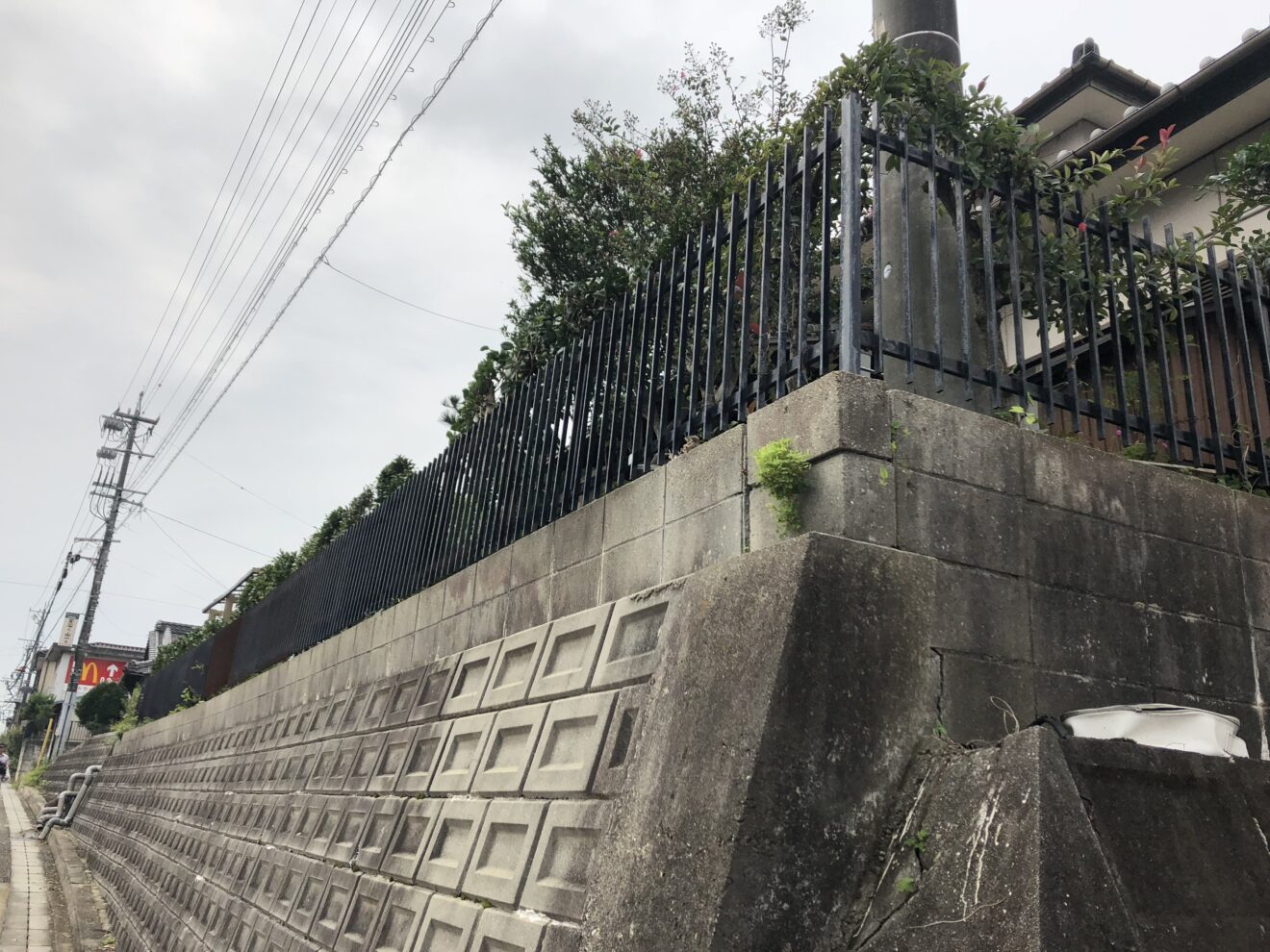 写真：リフォーム前のフェンス02 - 福田造園の施行事例（愛知県豊田市）