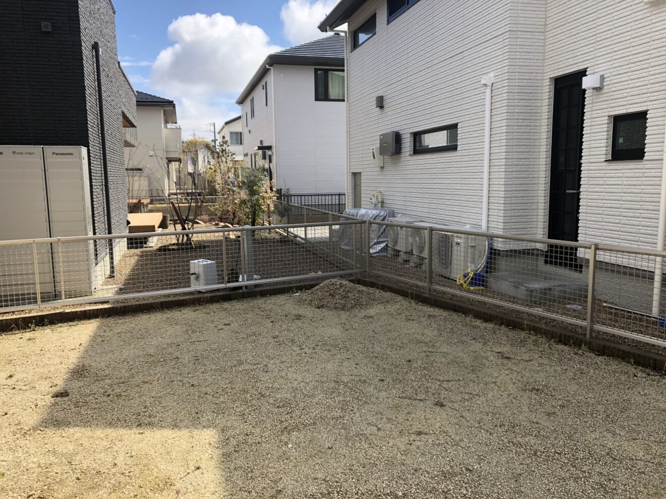 写真：物置小屋設置前の庭 - 福田造園の施行事例（愛知県豊田市）