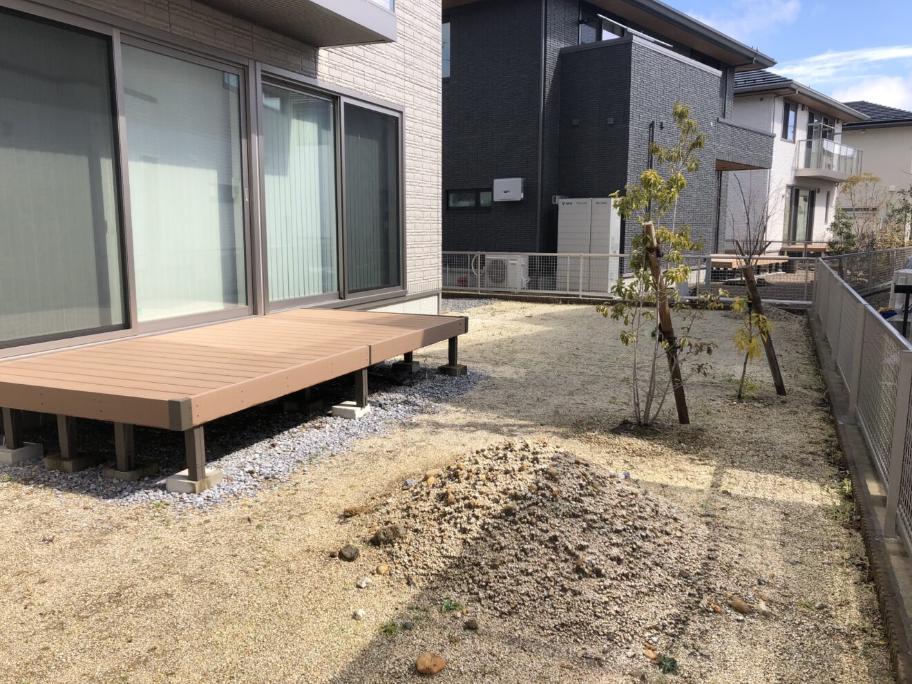 写真：人工芝施工前の庭 - 福田造園の施行事例（愛知県豊田市）