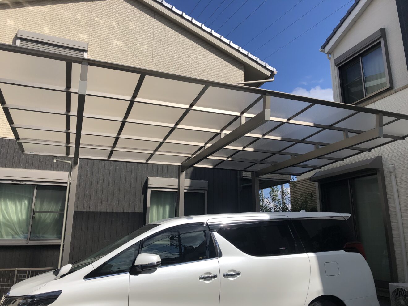 写真：カーポート施工後01