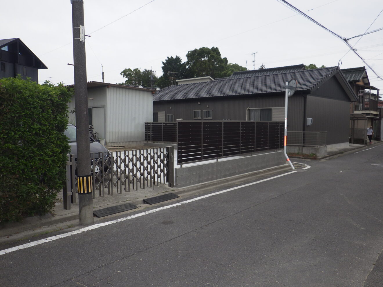 写真：目隠しフェンス02 - 福田造園の施行事例（愛知県岡崎市）