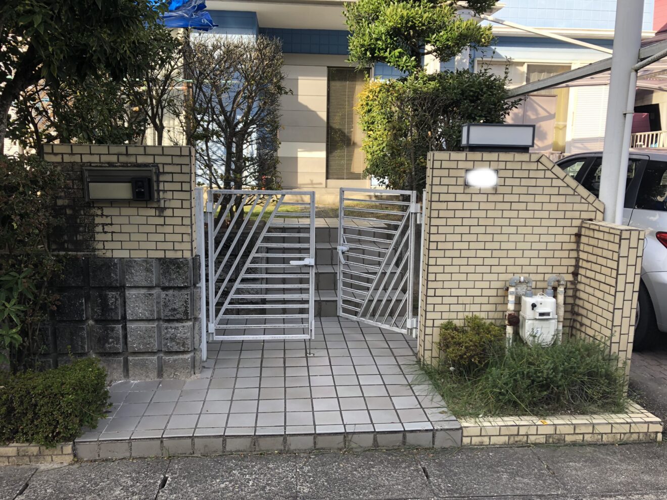 写真：リフォーム前の門塀周り - 福田造園の施行事例（愛知県豊田市）