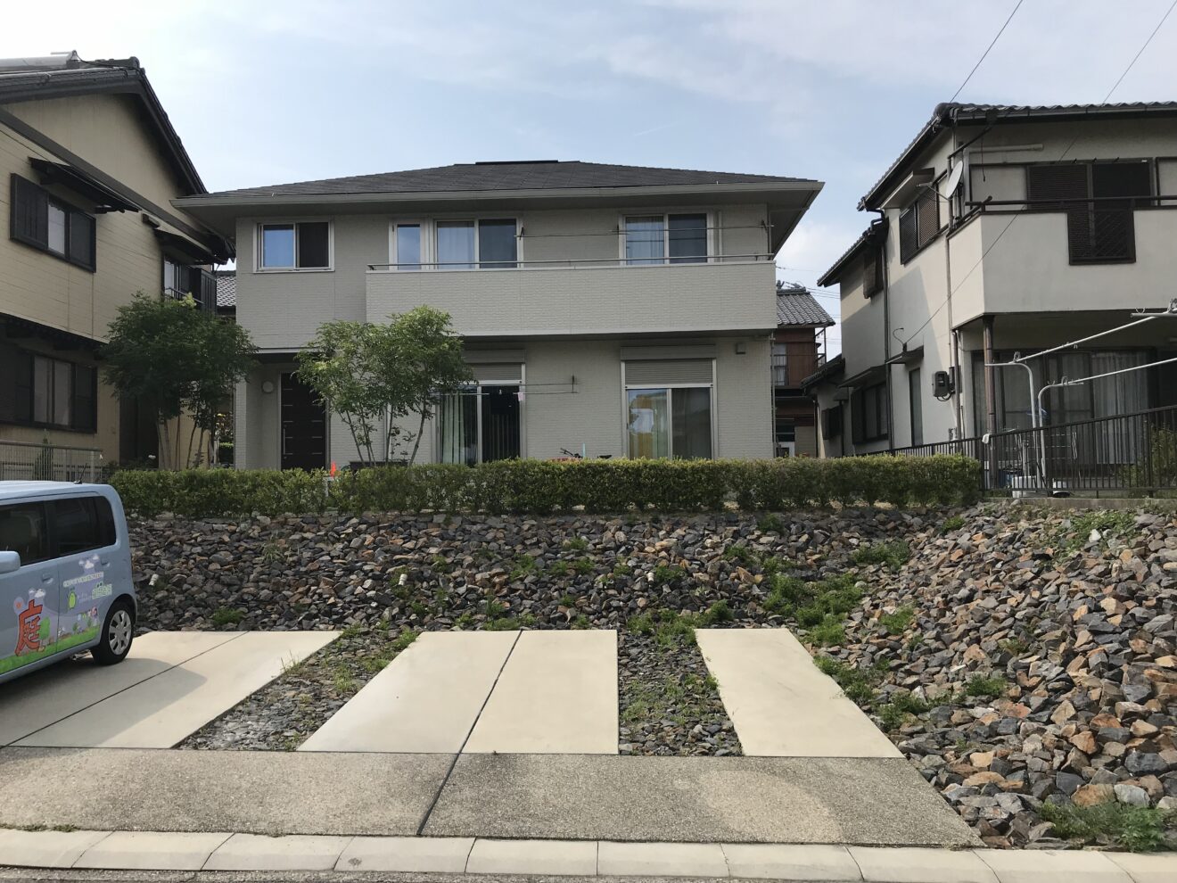 写真：カーポート施工前の駐車場01