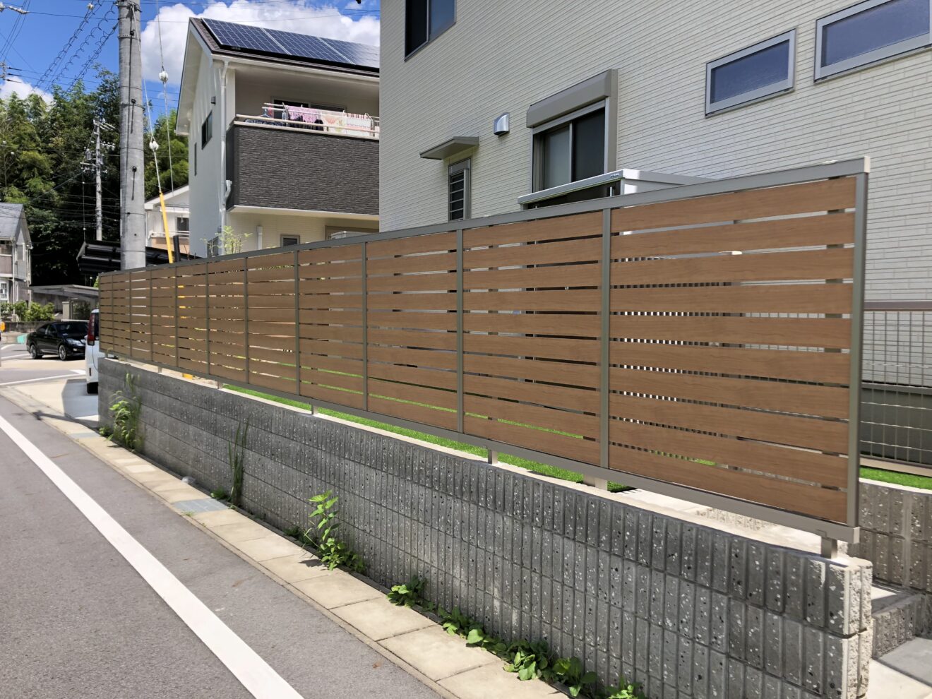 写真：リフォーム後の外構01