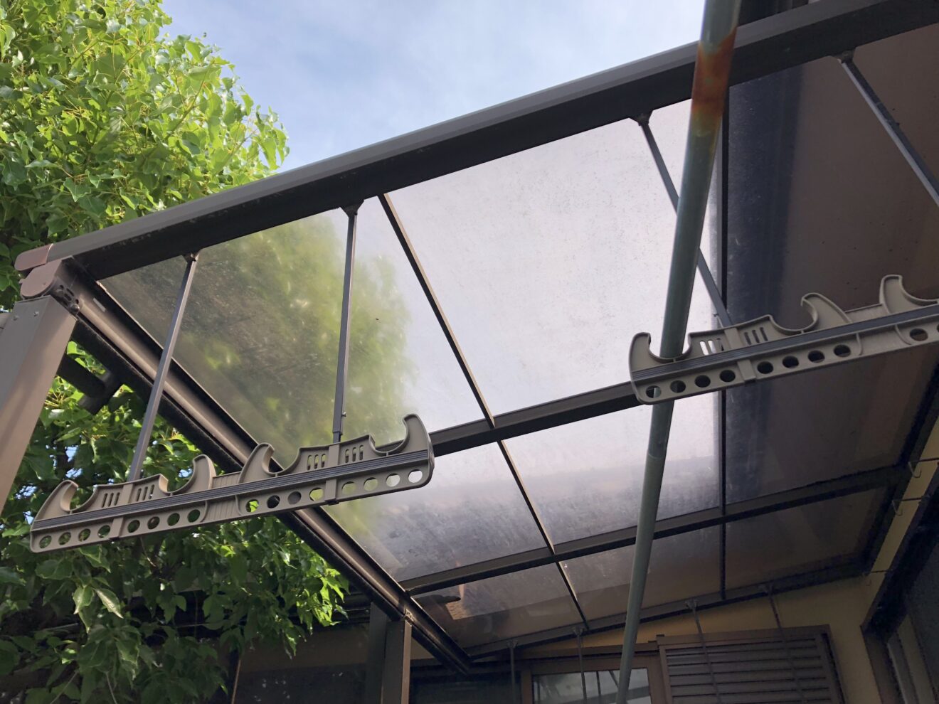 写真：日除けシェード施行前 - 福田造園の施行事例（愛知県豊田市）