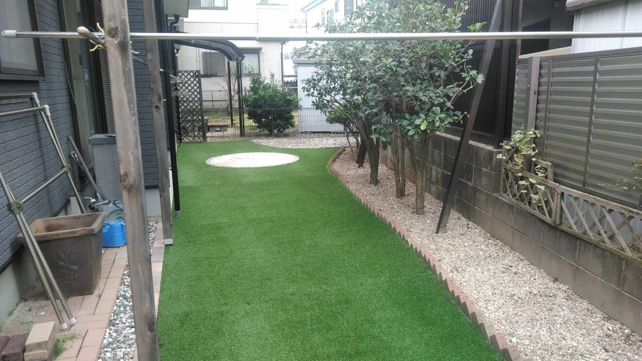 写真：リフォーム後の庭02