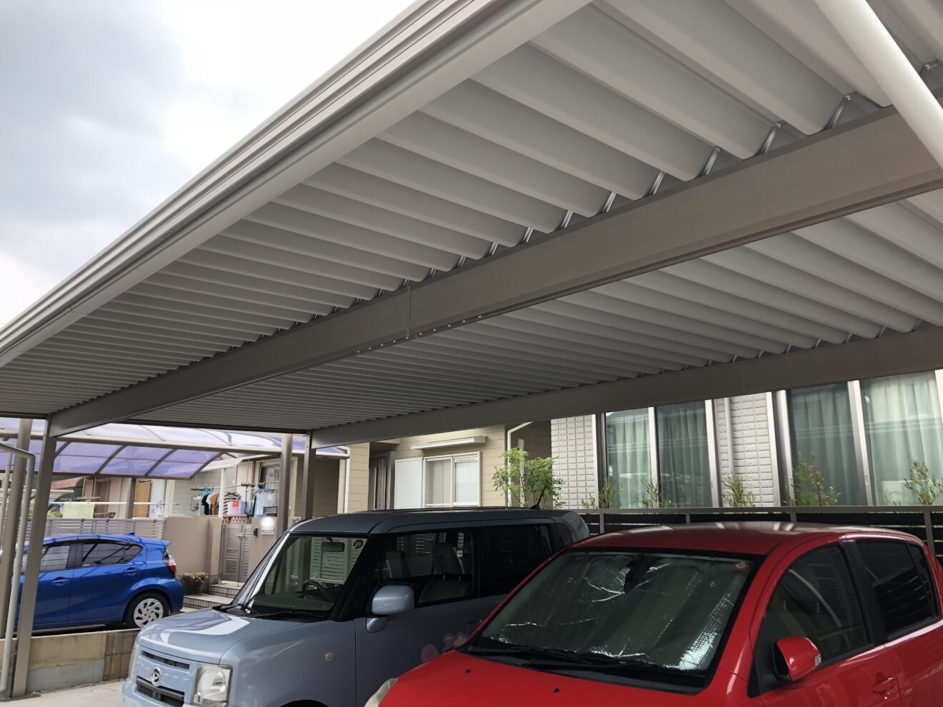 写真：カーポート施行後の駐車場01 - 福田造園の施行事例（愛知県みよし市）