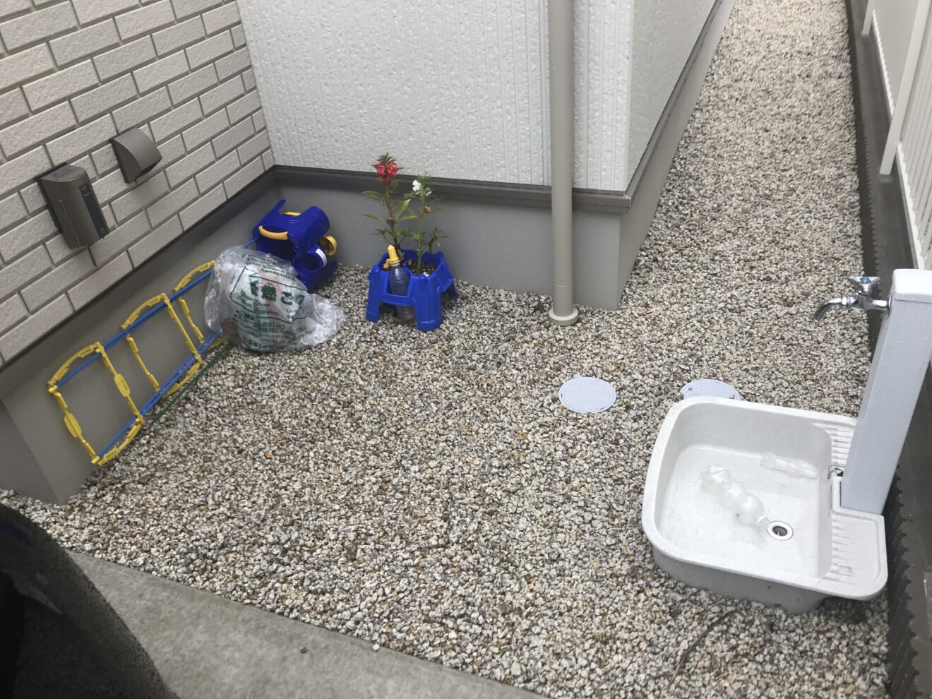 写真：リフォーム前の立水栓01