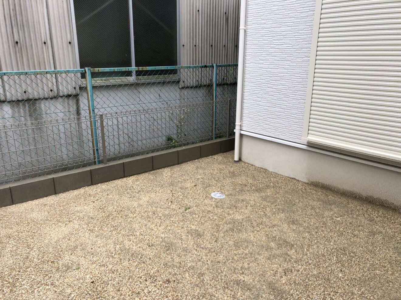 写真：サンルーム施行前の庭01 - 福田造園の施行事例（愛知県豊田市）