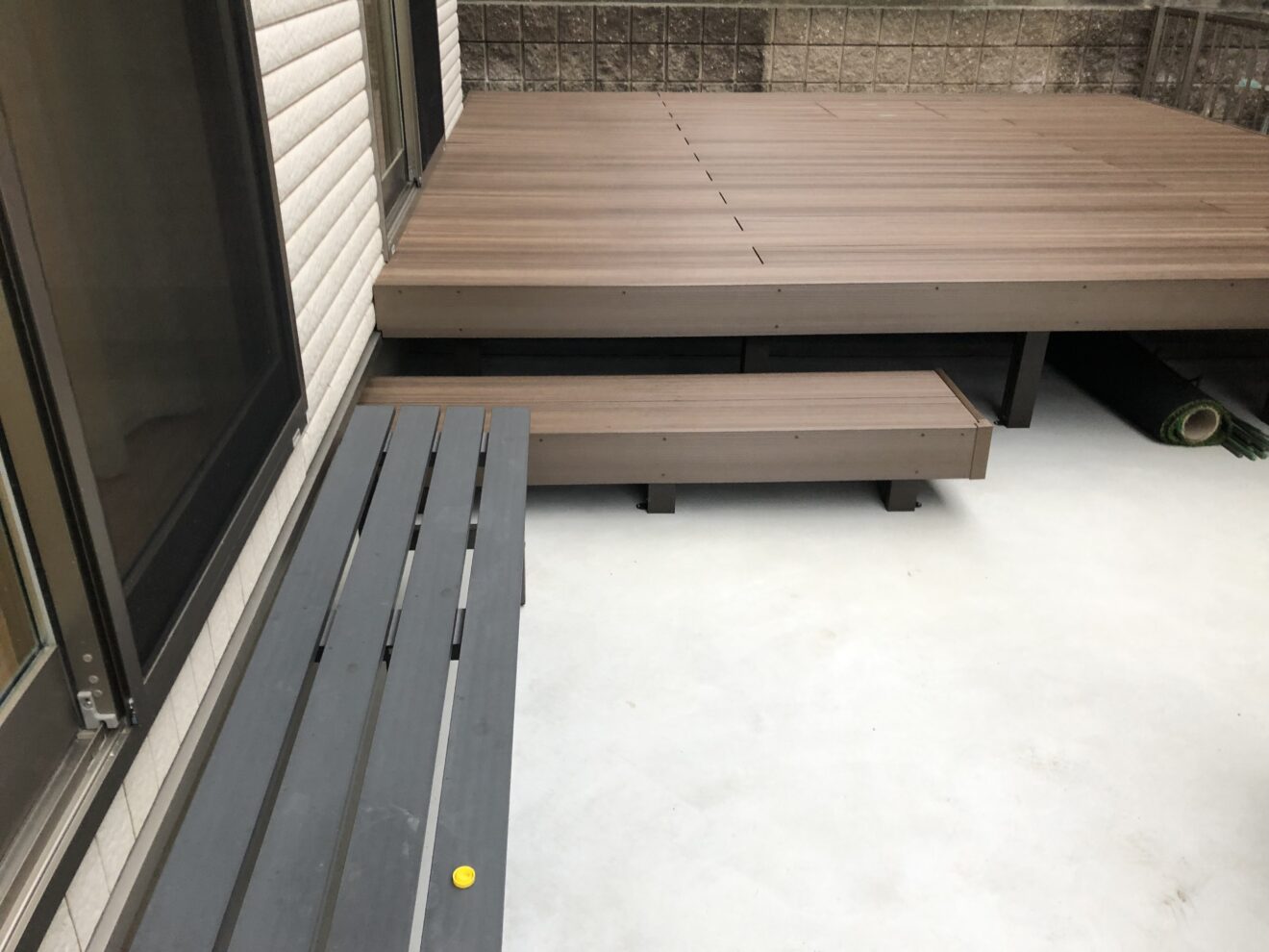 写真：ウッドデッキ施工後の庭 - 福田造園の施行事例（愛知県日進市）