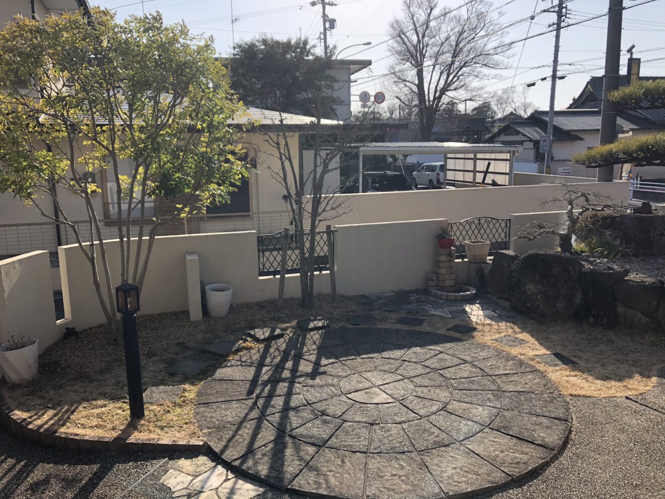 写真：人工芝施行前の庭 - 福田造園の施行事例（愛知県豊田市）