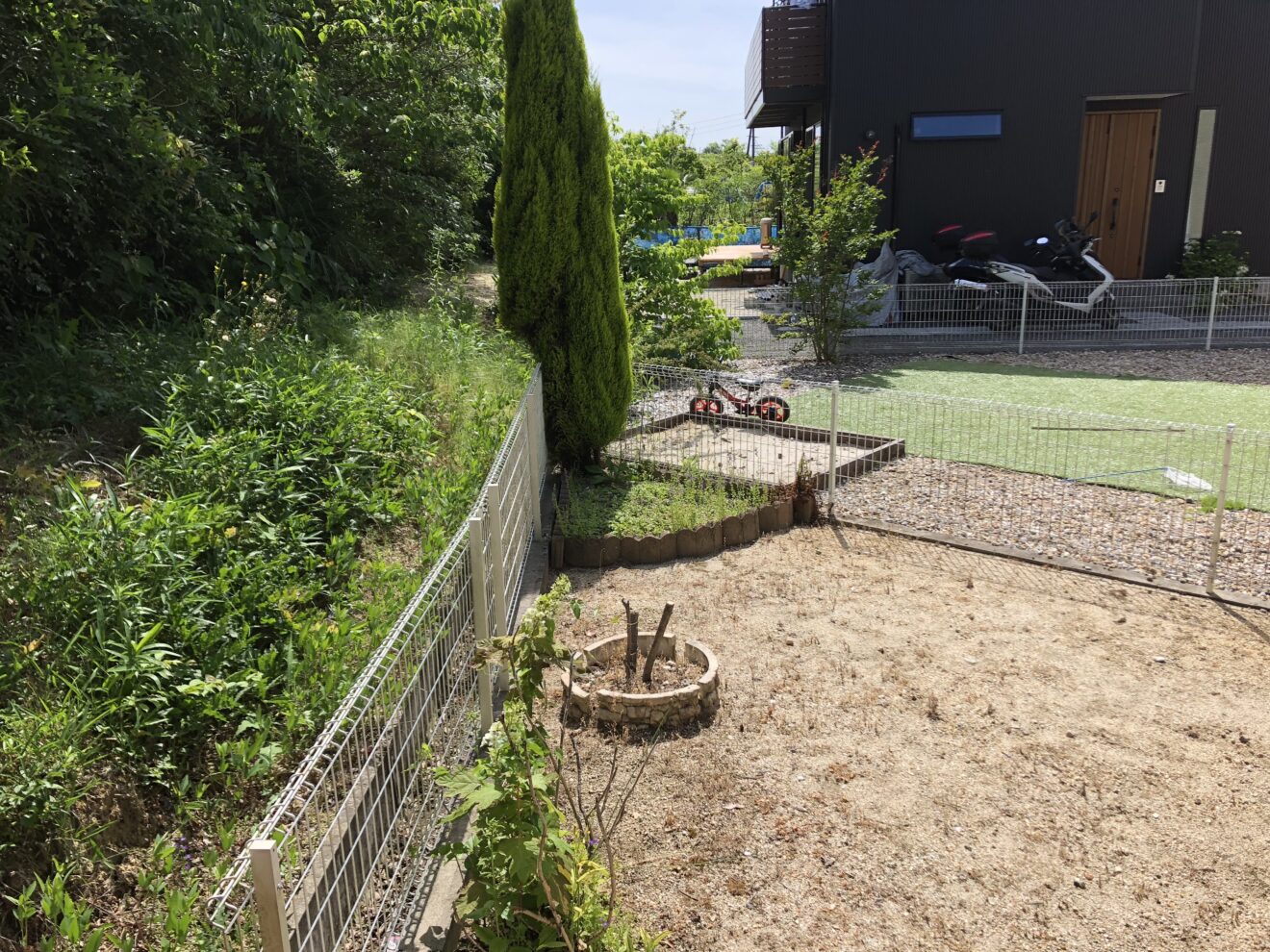 写真：リフォーム前の庭