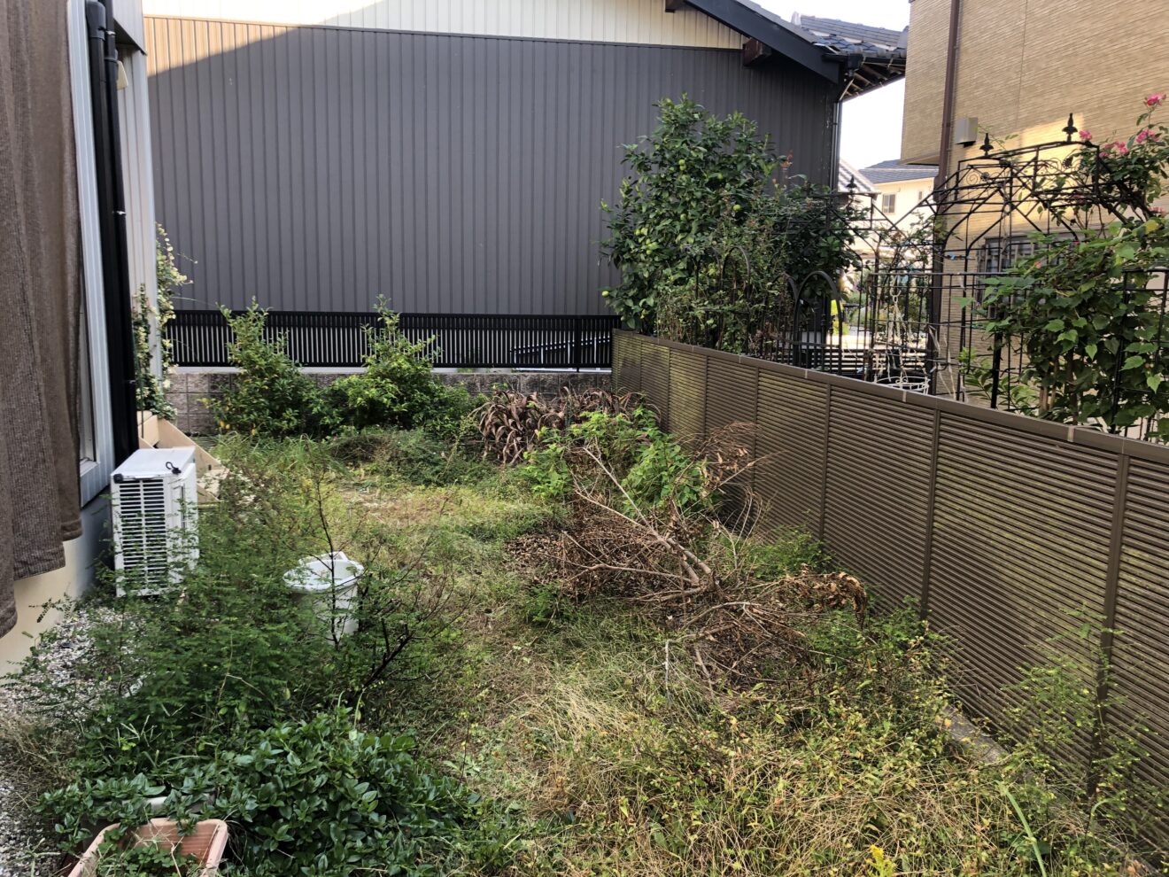 写真：防球ネット設置前