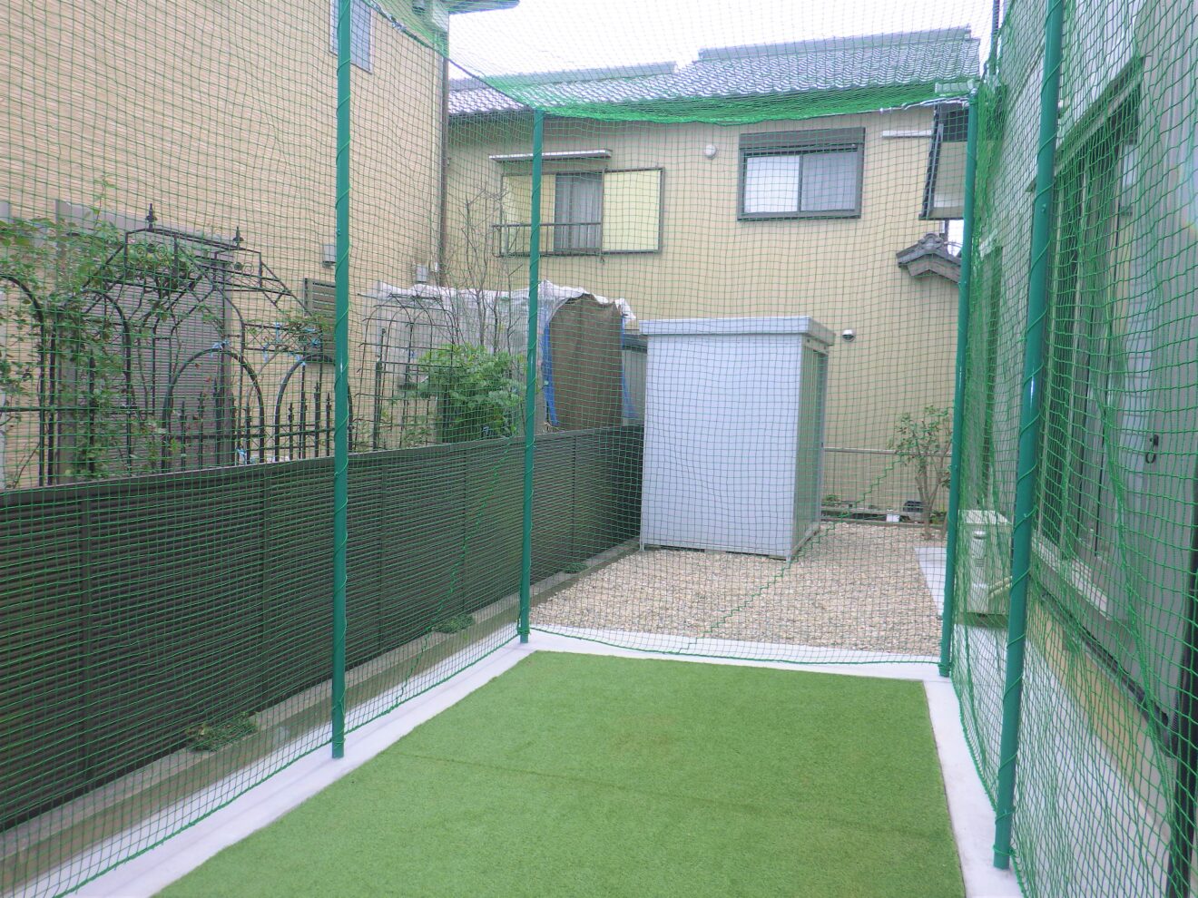 写真：防球ネット設置後