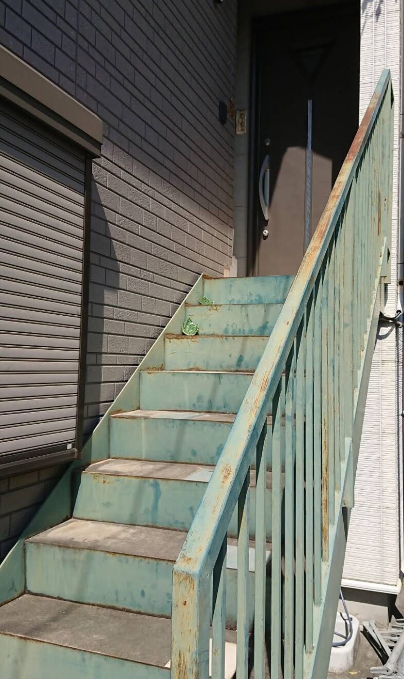 写真：リフォーム前の階段 - 福田造園の施行事例（愛知県瀬戸市）