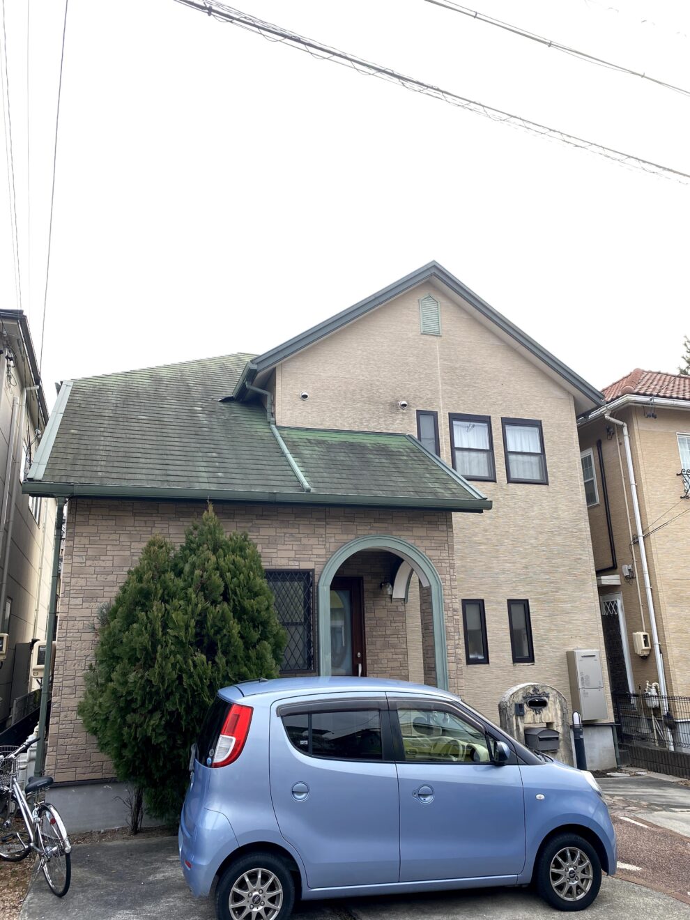 写真：外壁塗装前の住宅 - 福田造園の施工事例（愛知県愛知郡東郷町）