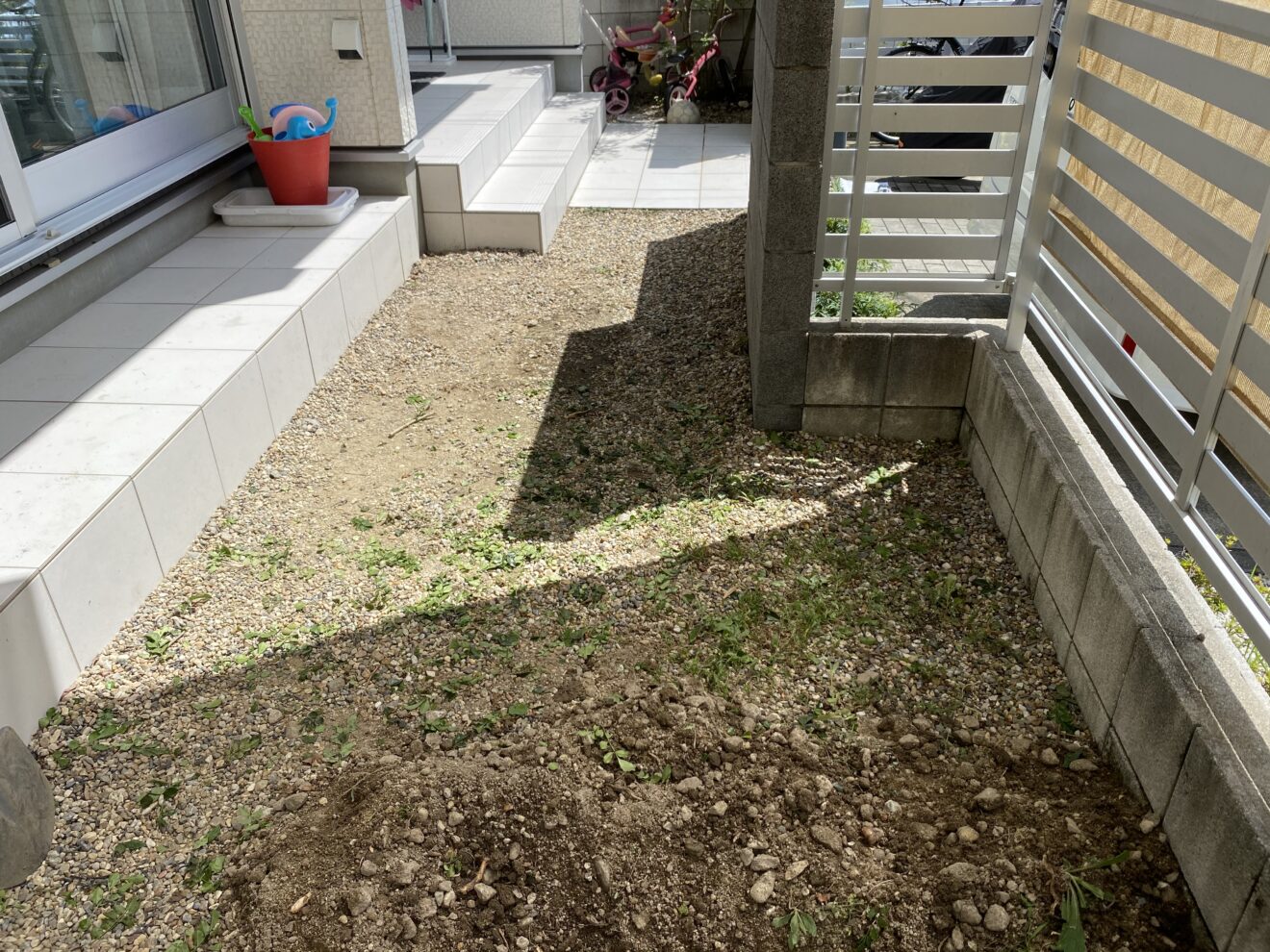 写真：ウッドデッキ施行前の庭02 - 福田造園の施工事例（愛知県豊明市）