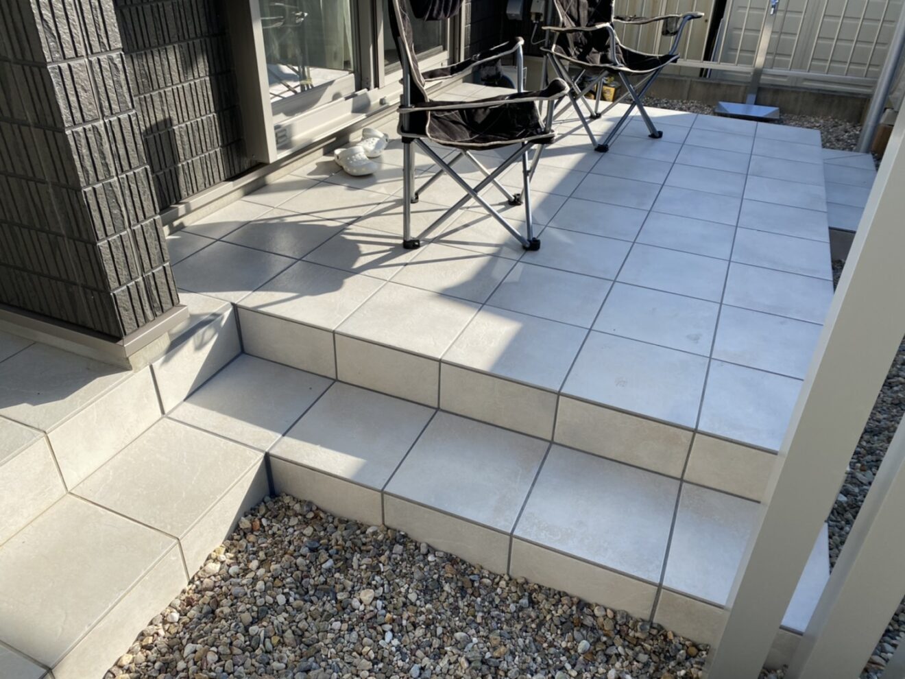 写真：タイルデッキ施行後の庭 - 福田造園の施工事例（愛知県岡崎市）