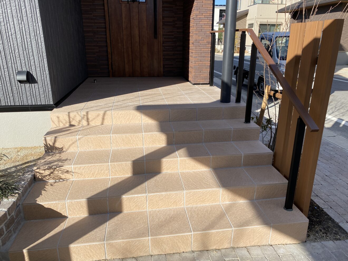 写真：階段アプローチ - 福田造園の施工事例（愛知県豊田市）