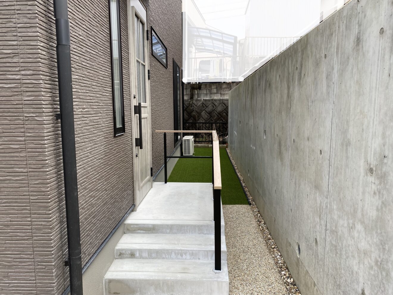 写真：階段アプローチ - 福田造園の施工事例（愛知県日進市）