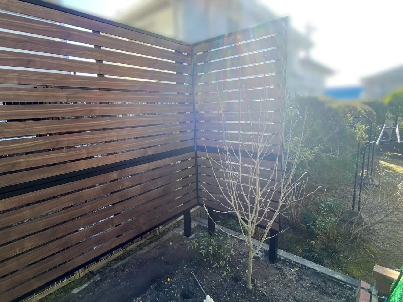 写真：フェンス設置後02