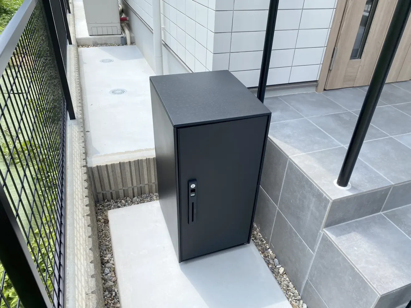 写真：宅配ボックス - 福田造園の施工事例（愛知県安城市）