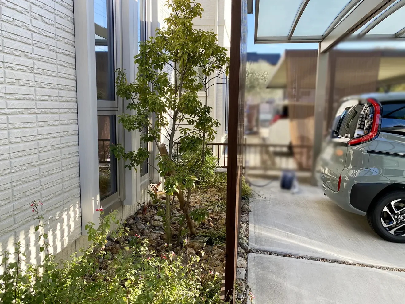 写真：石張り後の庭01 - 福田造園の施工事例（愛知県豊田市）