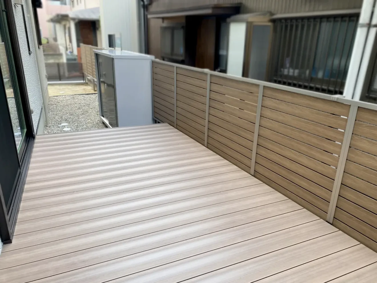 写真：ウッドデッキ施工後02