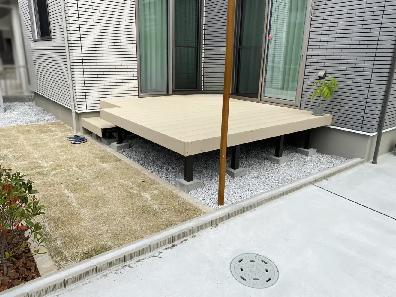 写真：タイルデッキ - 福田造園の施工事例（愛知県岡崎市）