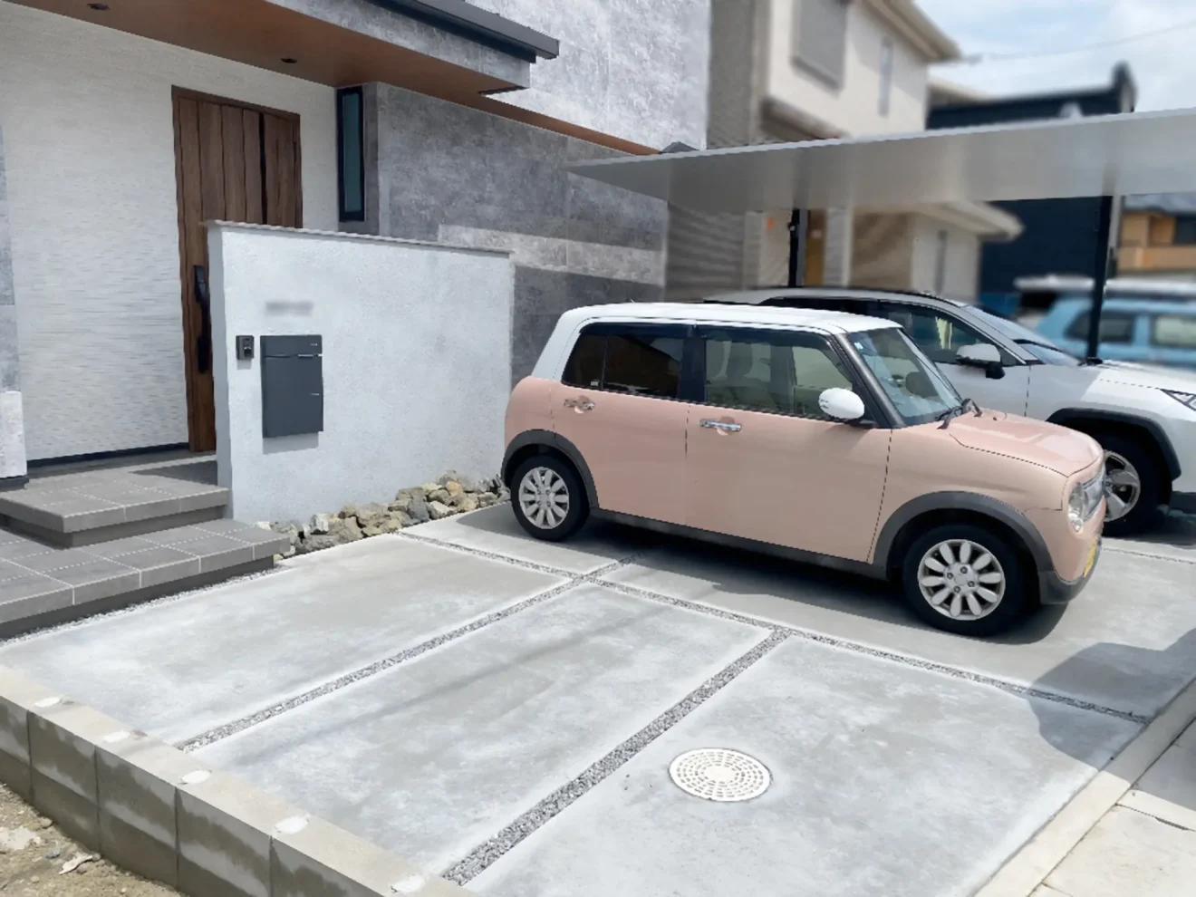 写真：駐車場 - 福田造園の施工事例（愛知県安城市）