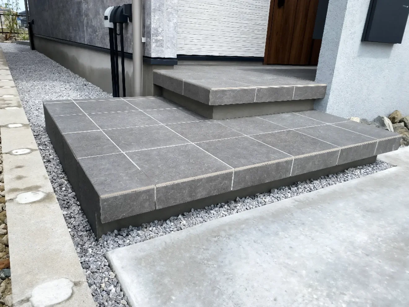 写真：階段アプローチ - 福田造園の施工事例（愛知県安城市）