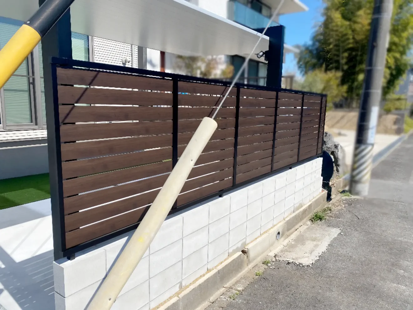 写真：目隠しフェンス - 福田造園の施工事例（愛知県岡崎市）