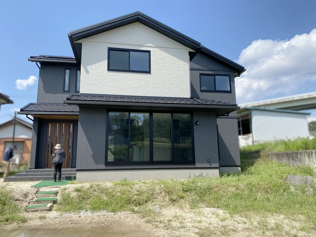 写真：外構施工前の住宅周り - 福田造園の施工事例（愛知県豊田市）