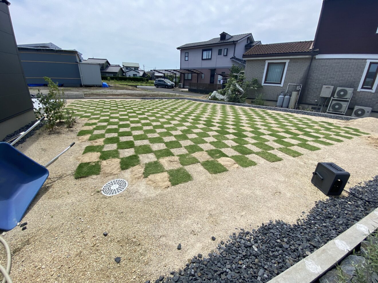 写真：フェンス施工前02 - 福田造園の施工事例（愛知県豊田市）